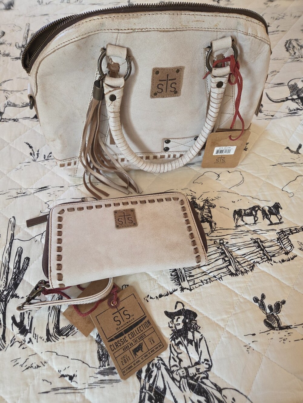 STS Ranchwear Cremello Sansa Satchel with Matching Wallet.  New With Tags.